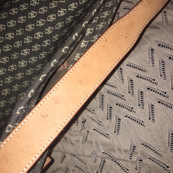Dooney & bourke - Picture 4 of 4